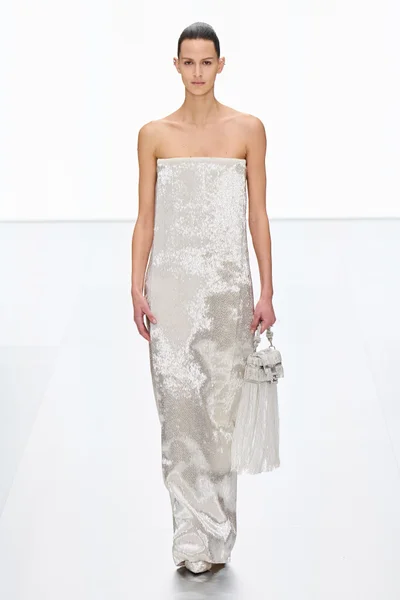 Look 39